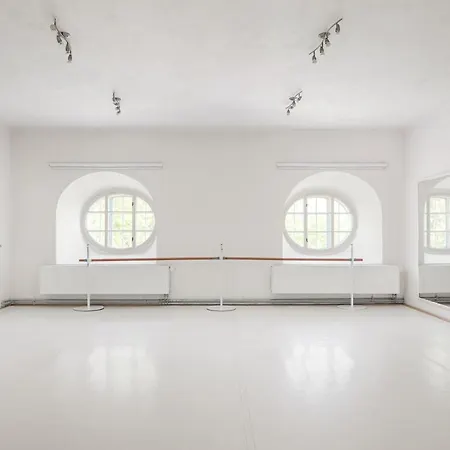 Dum Hostu Klaster Hotel Broumov