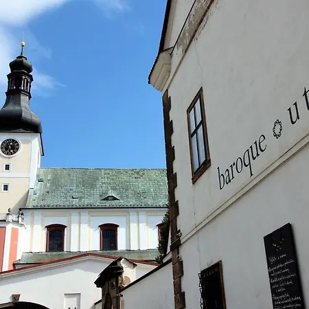 Dum Hostu Klaster Hotel Broumov