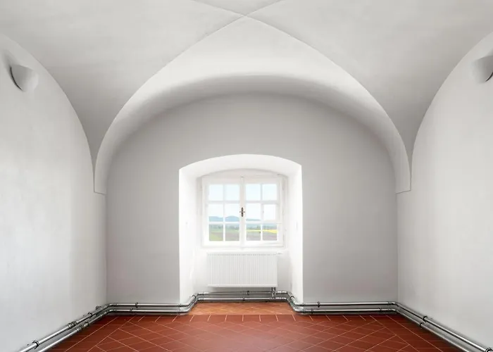 Hotel Dum Hostu Klaster