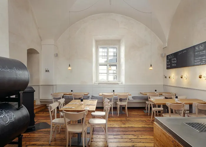 Hotel Dum Hostu Klaster 3*